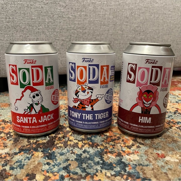 FUNKO SODA BUNDLE 
SANTA JACK 
HIM 
TONY THE TIGER
ALL COMMONS - Picture 8 of 9